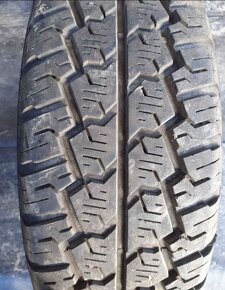 Zimné pneumatikyj aj z diskami rozmer 225/70R 15 C - 2