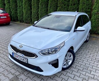 KIA Cee’d Sporty Wagon 1.6 CRDi 136k First Edition - 2