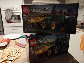 Lego technic John Deere - 2