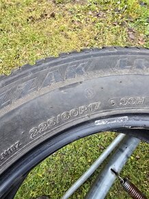 225/60R17 zimné pneu Bridgestone - 2