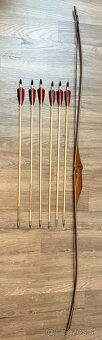 Dreveny luk longbow a sipy - 2