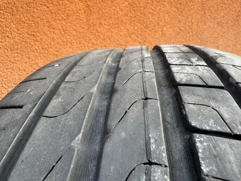 Letné pneu 4ks 215/55 R17 94W - 2