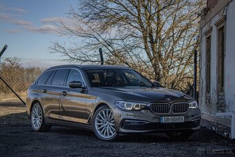 BMW Rad 5 Touring 530d xDrive A/T 2019 - 2