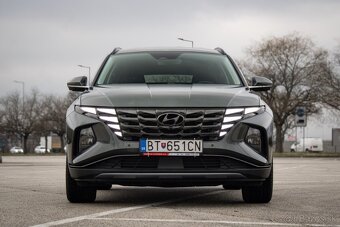 Hyundai Tucson 1,6T-GDi HEV PREMIUM 4x4 169kw - 22 000 km - 2