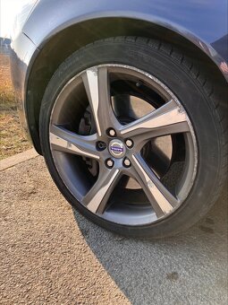 Volvo Ixion 5x108 R18 - 2