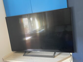 Sony Bravia - 2