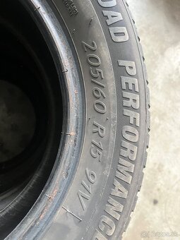 Penu 205/60R15 letne - 2