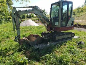 Výkopové práce minibagrom Takeuchi TB225 - 2