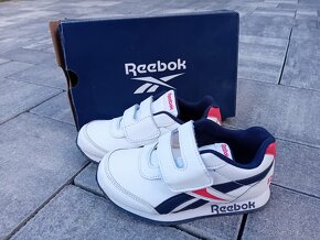 Predám detské botasky Reebok - 2