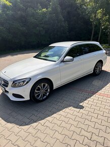 Mercedes C trieda 220d 4matic - 2