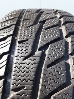 205/50 r17 zimne pneumatiky - 2