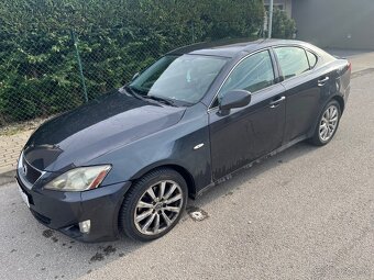 Lexus is220d - 2