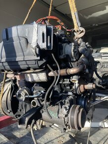 Motor z BMW e39 520d 100kw - 2