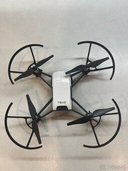 dron dji Tello - 2