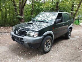 Rozpredam nissan terrano 2.7 tdi - 2