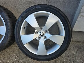 Letne kolesa Skoda Octavia 3 5x112 r17  225/45 r17 - 2