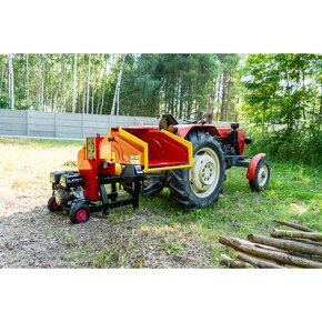 Špalíkovač za traktor + vlastný motor 15 koní - 2