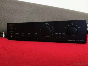 ZOSILNOVAČ ONKYO MODEL NO.A-9211. - 2