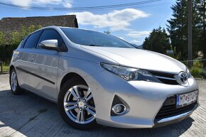 Toyota Auris 2.0 l D-4D DPF Style - 2