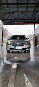 Škoda Superb 2017 2.0 TDI - 2