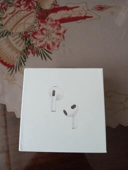 AirPods 3 - 2