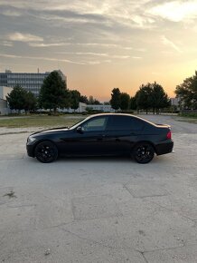 BMW e90 320i - 2