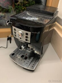 Predám kávovar Delonghi ECAM 22.112 B MAGNIFICA S - 2