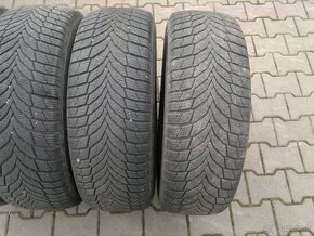 Zimne pneu. Nexen 255/70 r15 - 2