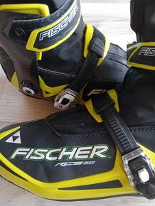 Topanky na bezky Fischer carbon velkost 42.5 - 2