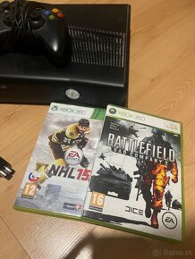 Xbox 360 + káble + 2hry + 1 ovládač - 2