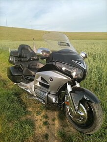 Honda Goldwing GL1800 - 2