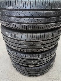 Pneu 185/65 R15 - 2