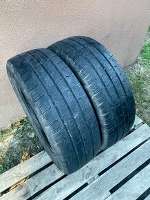 Rosava 235/65 R16C 2x=70€ - 2