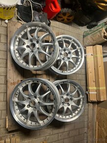 4x Elektróny R17 5x112 7J ET35 ALUTEC - 2