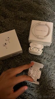 Apple Airpods Pro 2 - 2