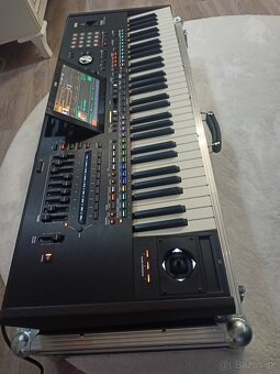 Korg pa5x výmena - 2