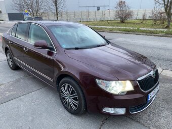 Škoda Superb 2.0 TDI Elegance DSG Alcantara el. + p. sedadlá - 2