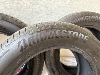 Predám 4ks letné pneu BRIDGESTONE Alenza 225/60R18 - 2