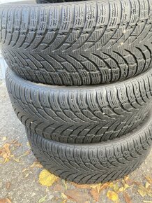 Zimné pneu 235/50R19 viem aj prezuť - 2