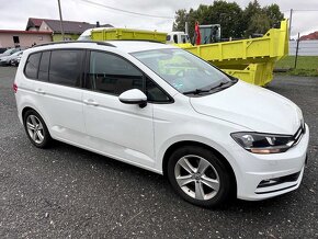 Volkswagen Touran 2,0 tdi - 2