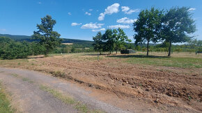 Na predaj pozemok v obci Žemberovce o výmere 485 m2 - 2