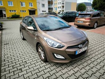 Hyundai i30 1.6i MPI DOHC, CVVT, 88kW(120ps) Comfort, SR - 2