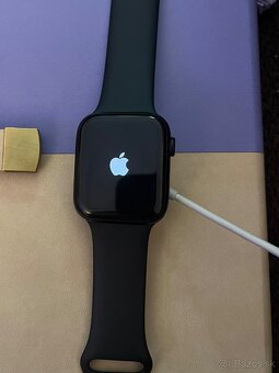 Apple Watch SE (gen 2) 44mm - 2