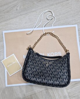 NOVA Michael Kors monogram cierno zlata kabelka, kozmeticka - 2