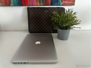 Predam TOP Macbook Pro 15 Retina, Late 2013, i7, 16 GB RÁM - 2