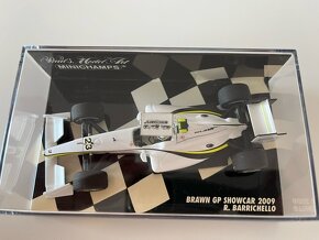 Predám model F1 Minichamps 1/43 Barichello 2009 - 2