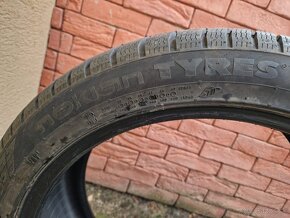 Pneumatiky zimné 225/45 R19 - 2