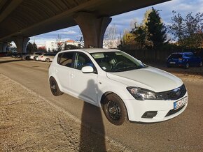 kia ceed - 2