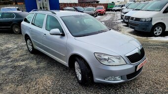 Škoda Octavia Combi 1.6 Tour II - 2