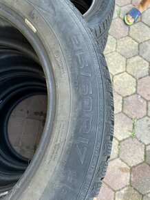 Nokian wr04 215/60 r17 - 2